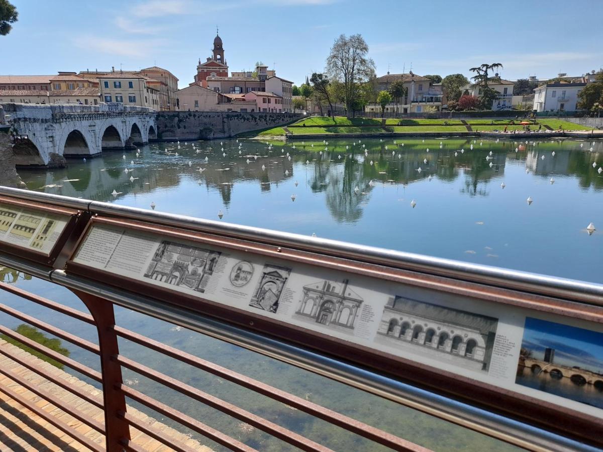 Appartamento Vista Mare Viserbella, Vicissimo Alla Fiera リミニ エクステリア 写真