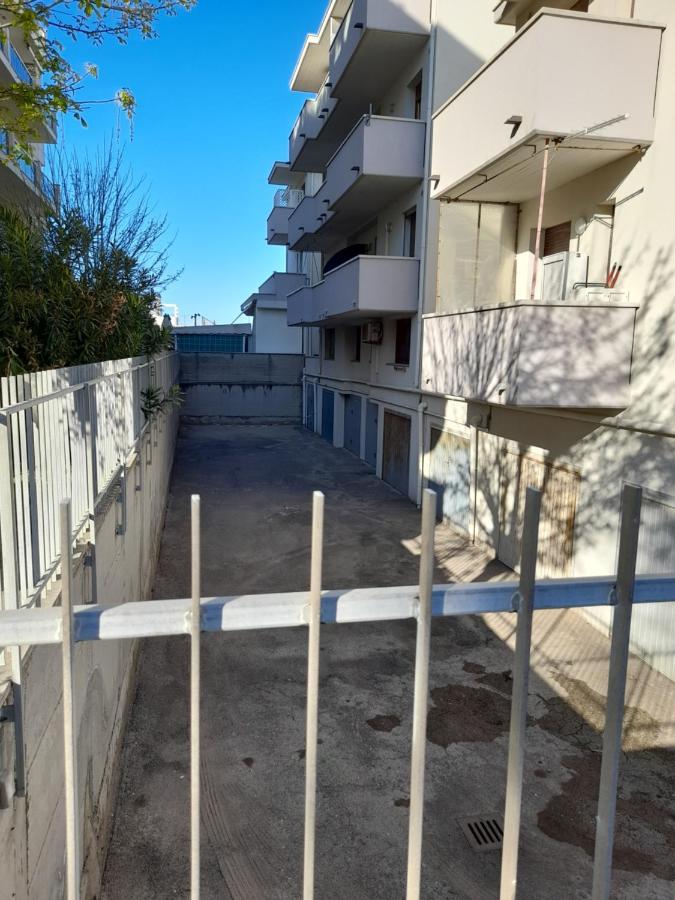 Appartamento Vista Mare Viserbella, Vicissimo Alla Fiera リミニ エクステリア 写真